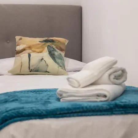 A Casarell Bed and Breakfast Νάπολη